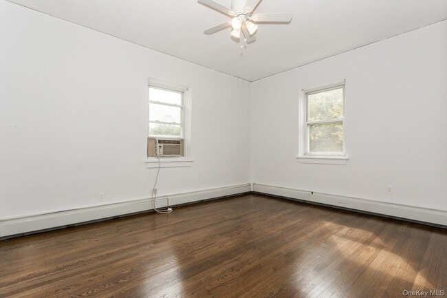 Building Photo - 43 New Hyde Park Rd