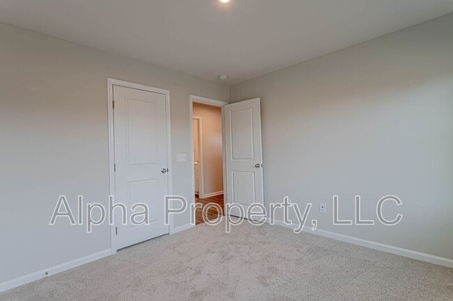 Building Photo - 179 Queens Mill Ct