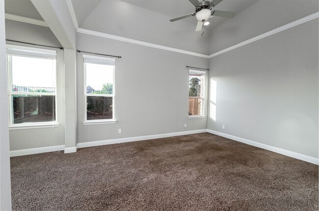 Building Photo - 764 Tallgrass Dr