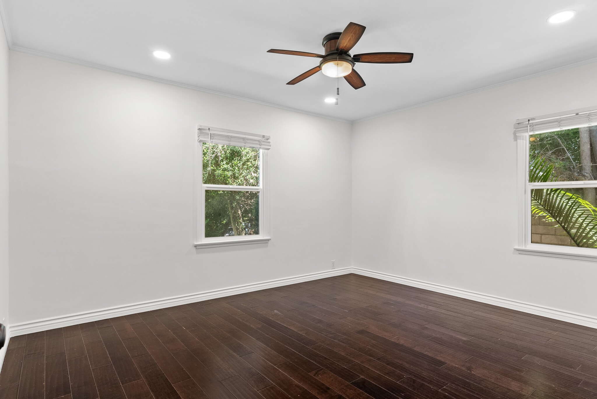 Bedroom 2 - 4242 Van Nuys Blvd