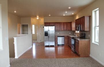 Building Photo - 1419 S Fairdale Ave