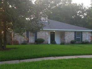 Building Photo - 230 Blue Castle Ln