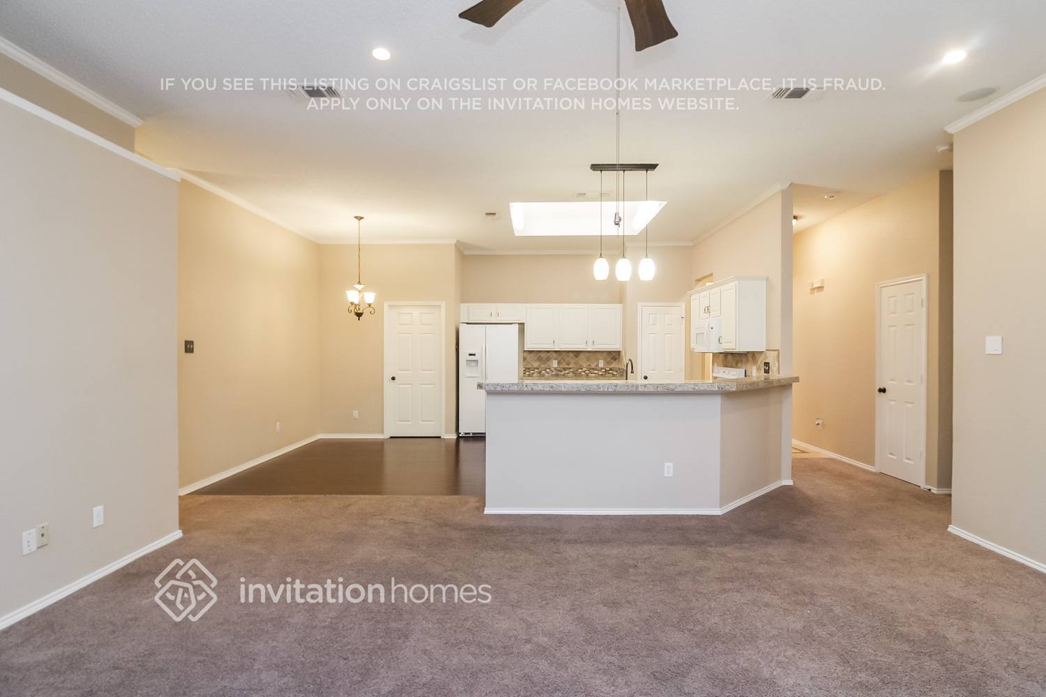 Building Photo - 1501 High Crest Dr