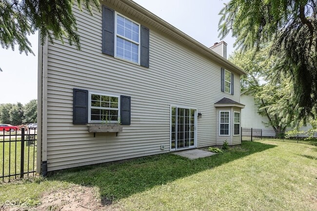 Building Photo - 2410 Silver Ct