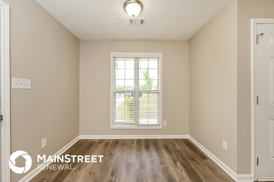 Building Photo - 1110 Bramblewood Dr