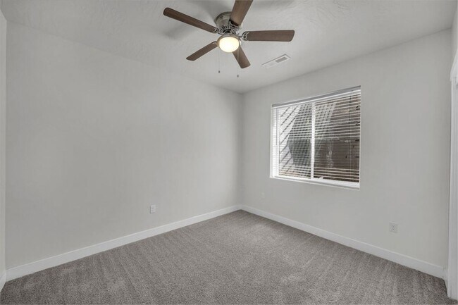Building Photo - 2792 S 3250 W