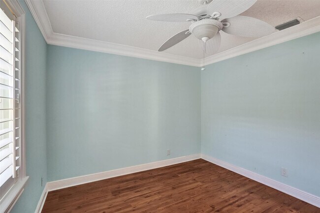 Building Photo - 4142 NW 58th Dr