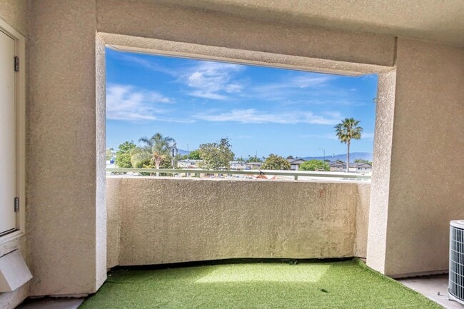 Building Photo - 3128 Loma Verde Dr
