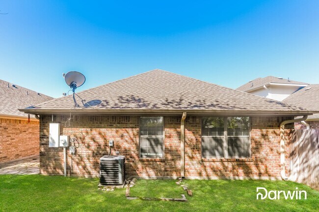 Building Photo - 9021 Racquet Club Drive, Fort Worth, TX 76120