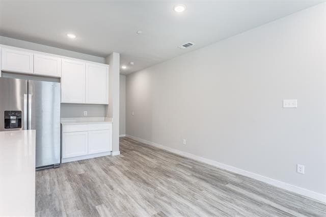 Building Photo - 1328 Creekbank Dr