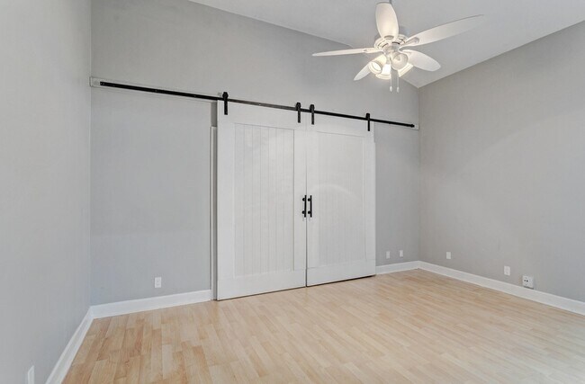 Building Photo - 139 Brookhaven Ct