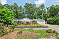 Building Photo - 3292 Ferncliff Pl NE