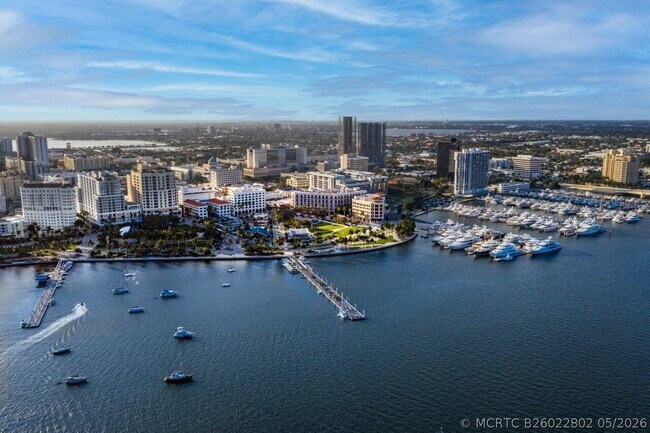 Building Photo - 550 Okeechobee Blvd