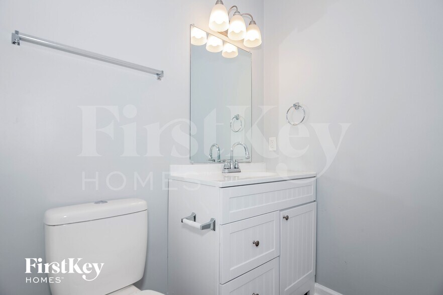 Building Photo - 3541 Heather Ln