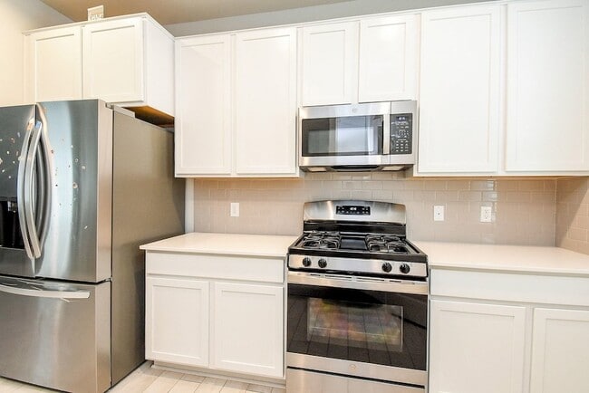 Building Photo - 2222 Emerald Diamond Ct