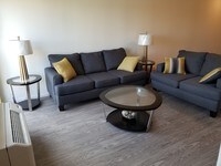 Building Photo - Slogan Apartments