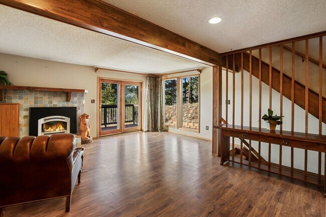 Building Photo - Beautiful Unit on Greenway for rent!