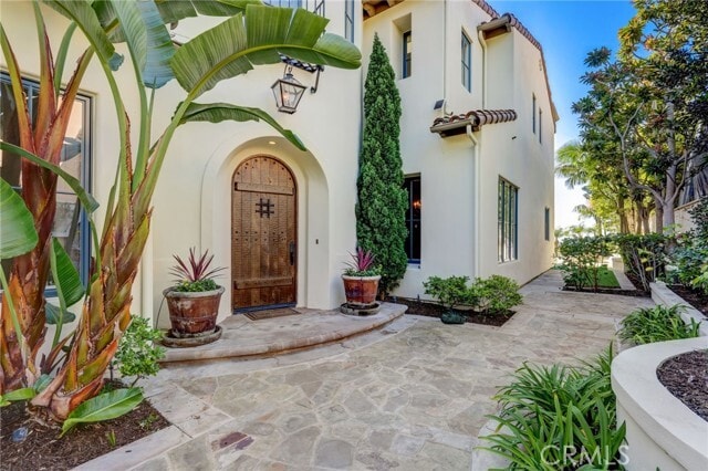 Building Photo - 10 Tasman Sea