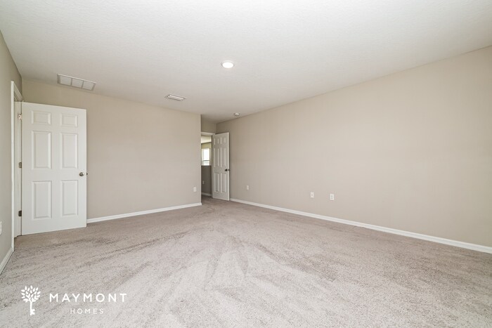 Building Photo - 12892 Tannencrest Dr