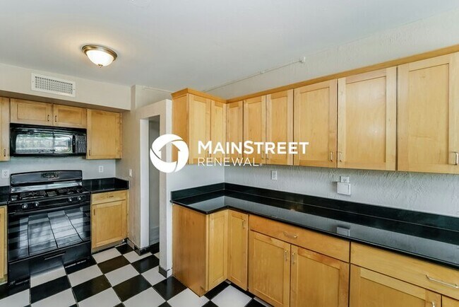 Building Photo - 3 Bedroom Pet-Friendly Home in Tucson, AZ ...