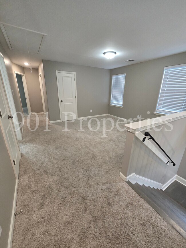 Building Photo - 10131 Macon Rd
