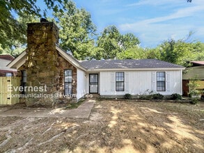 Building Photo - 3830 Kerfield Dr