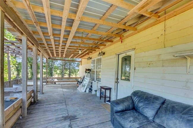 Building Photo - 20235 Engelmann Ln