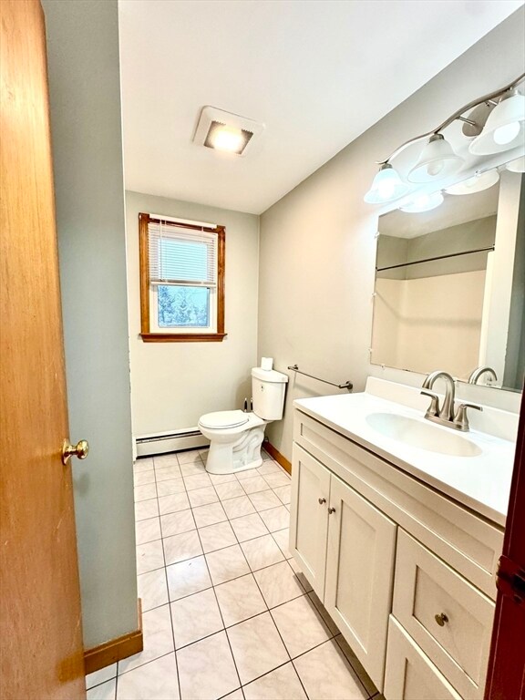 Building Photo - 61 Tracey St