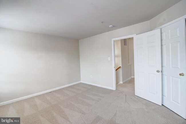 Building Photo - 1802 Wheyfield Dr