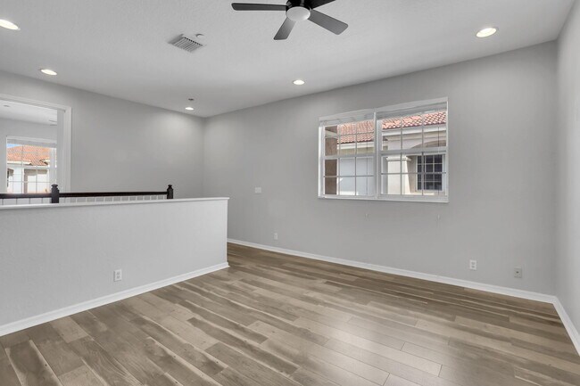 Building Photo - 47 Lancaster Rd