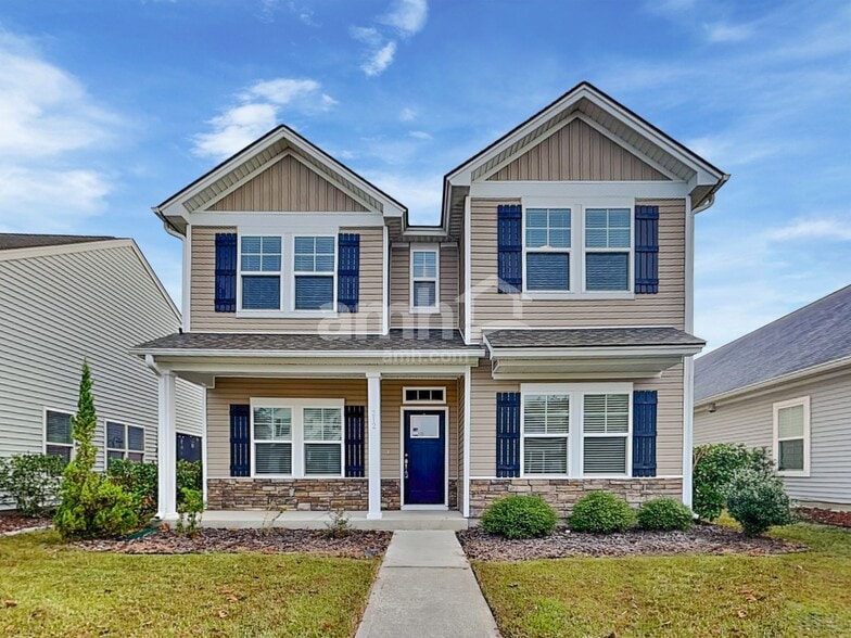 Primary Photo - 212 Dogwood Cir