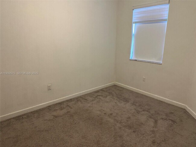 Building Photo - 25137 SW 108th Ave