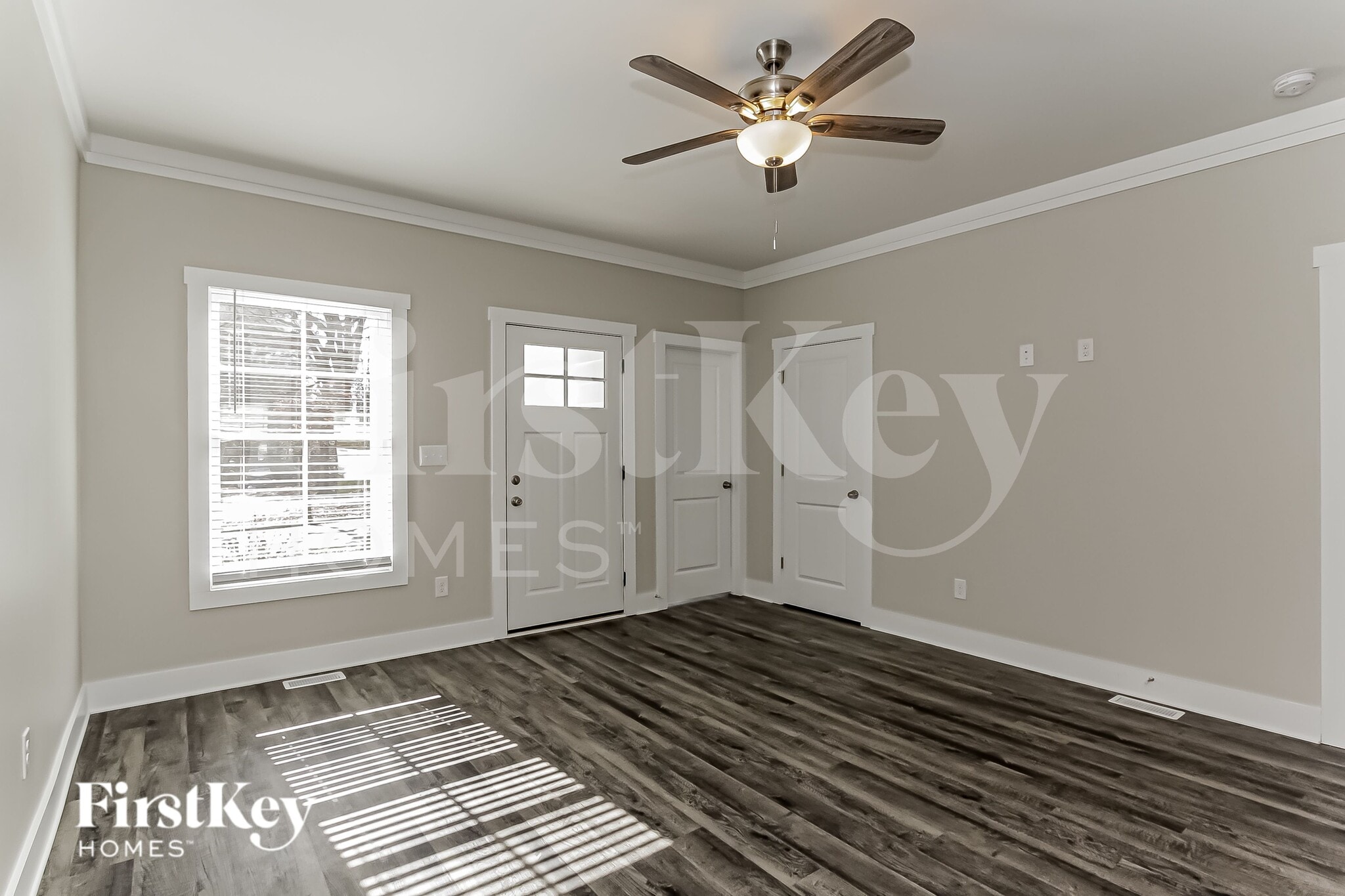 Building Photo - 509 E Talleyrand Ave