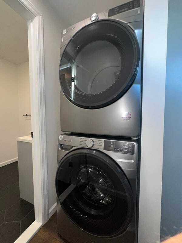 Building Photo - 220 Lafayette Ave