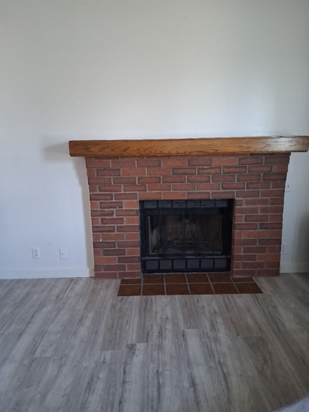 Building Photo - 1177 N 900 E