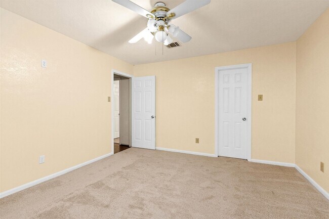 Building Photo - 4315 Brights Bend