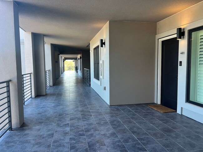 Building Photo - Luxury Coastal Living - The Charles - Deep Water Views