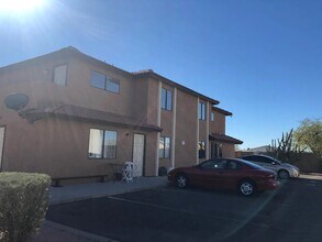 Building Photo - 2650