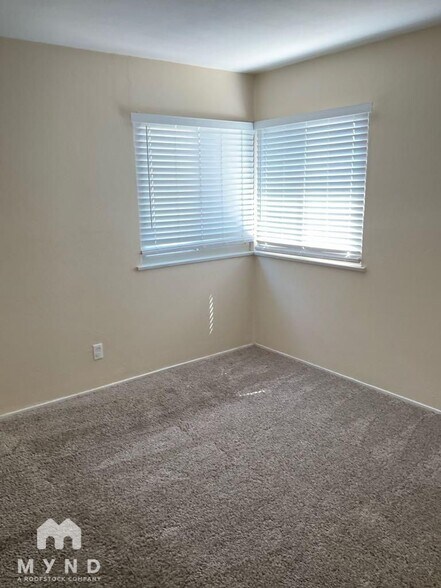 Building Photo - 3401 Tembrook Dr