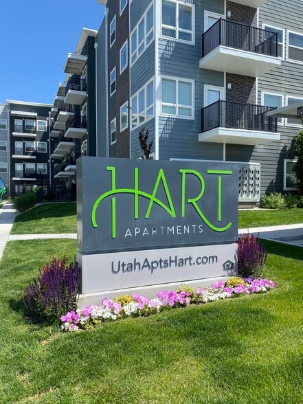 Primary Photo - Hart Apartments