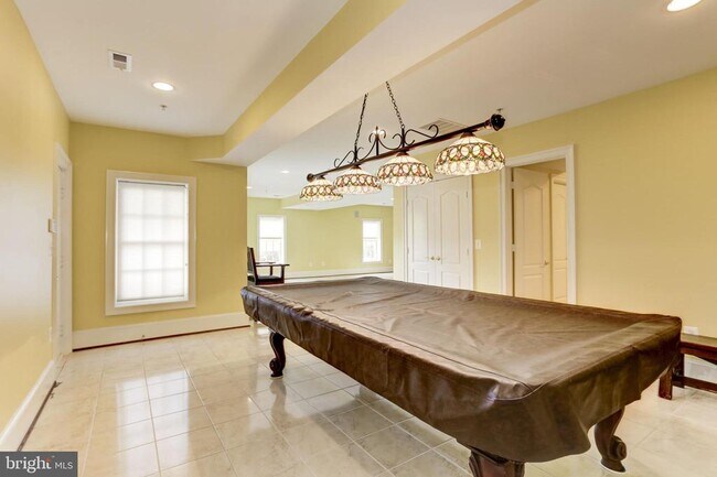 Building Photo - 7233 Addington Dr