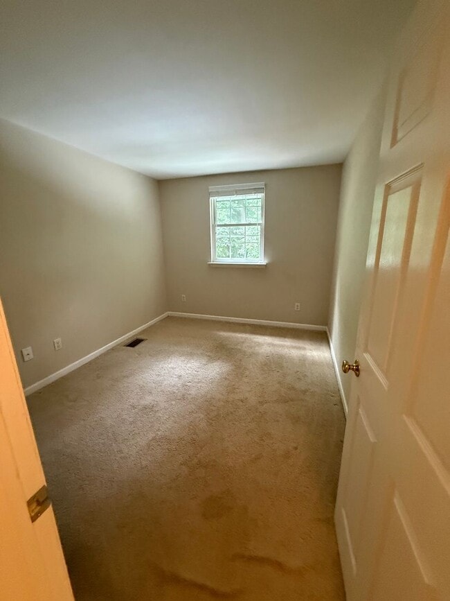 Building Photo - 3 Bed / 2.5 Bath Doylestown Townhome