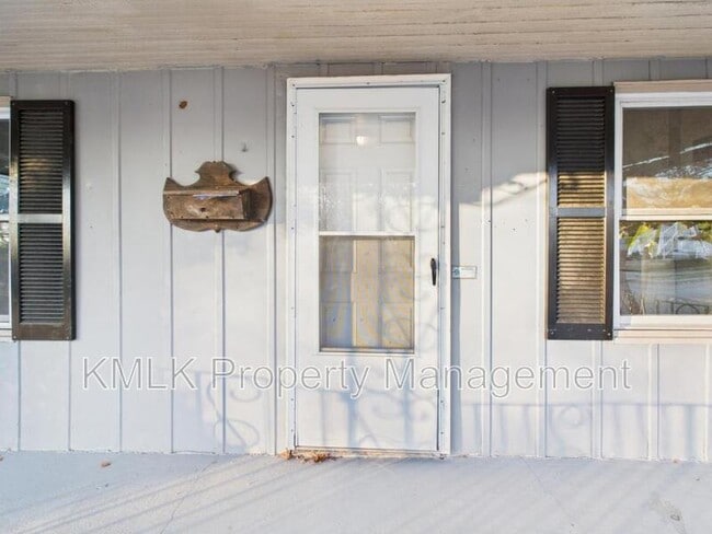 Building Photo - 973 Harrison Ave