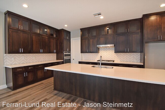 Building Photo - 3 br, 3 bath House - 280 Starboard