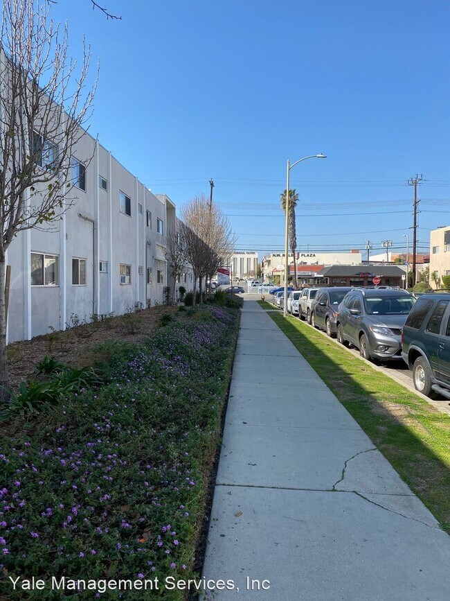 Building Photo - 16950 Blackhawk St