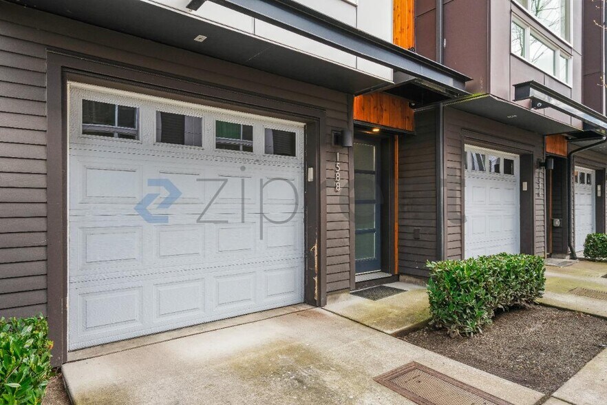 Building Photo - 1588 139th Ct NE