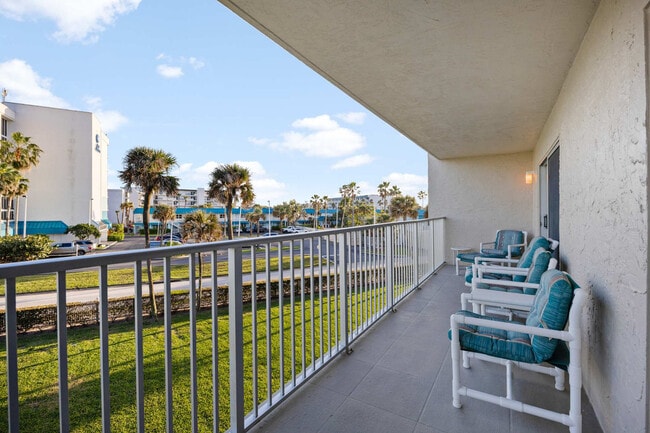 Building Photo - 274 Barlow Ave