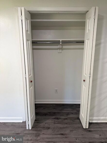 Building Photo - 2911 Hickory Creek Ct
