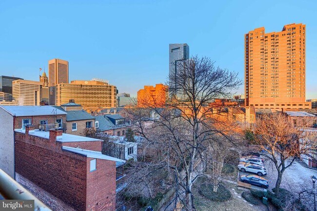 Building Photo - 123 W Barre St