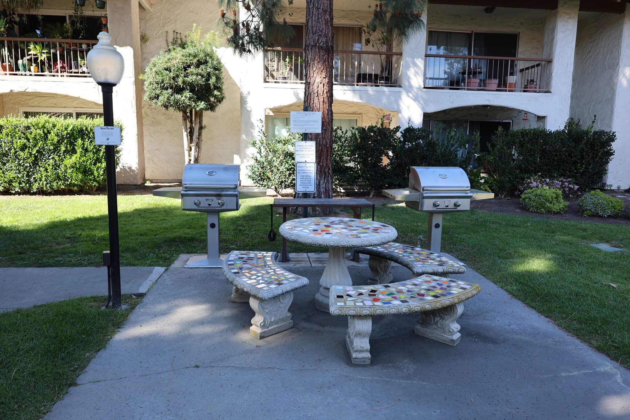 Building Photo - 5989 Rancho Mission Rd